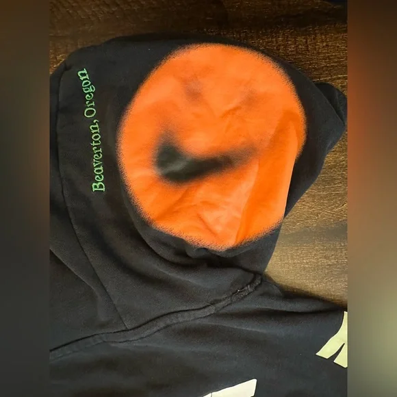 Nike World Tour Men’s Hoodie-Size Large - Picture 6 of 14